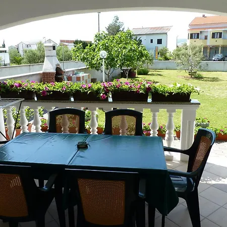 Mirjana Apartament Seline